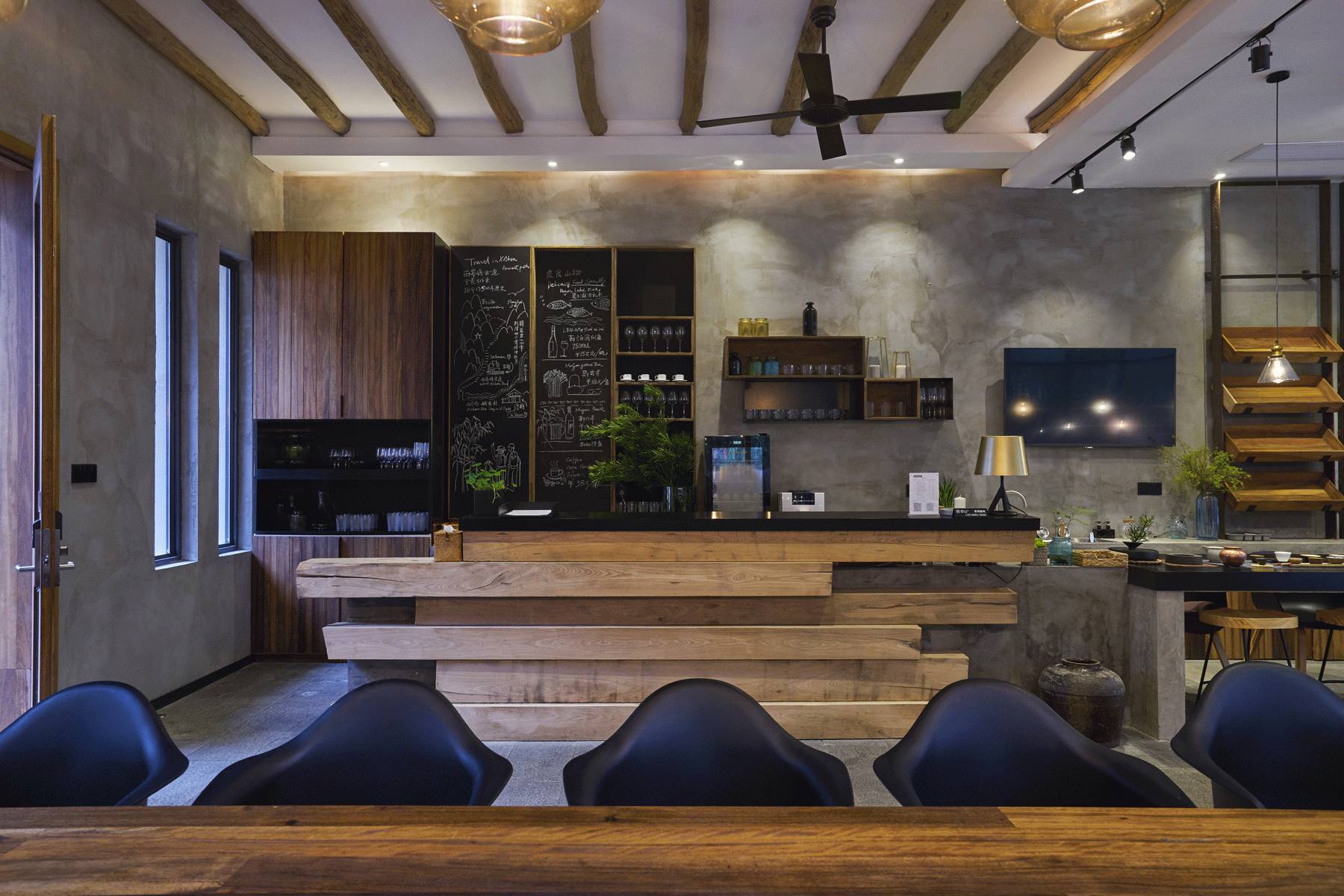 工业风民宿饮品店装修案例